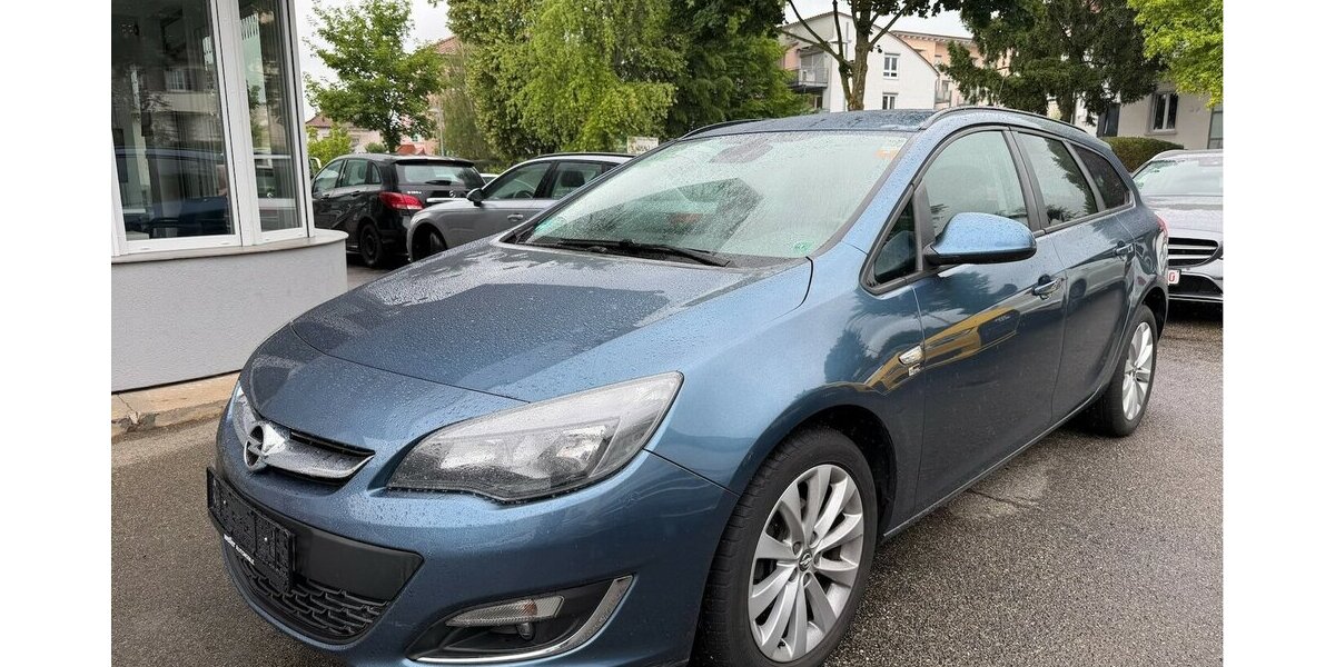 Opel Astra J 1.4 Turbo 150 Jahre 151.500 km 2.500 &euro; Neckarsulm 74172