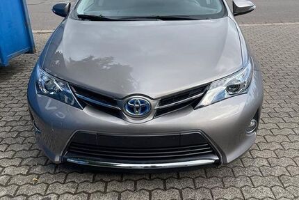 Toyota Auris 91.000 km 12.500 &euro; Wadern 66687