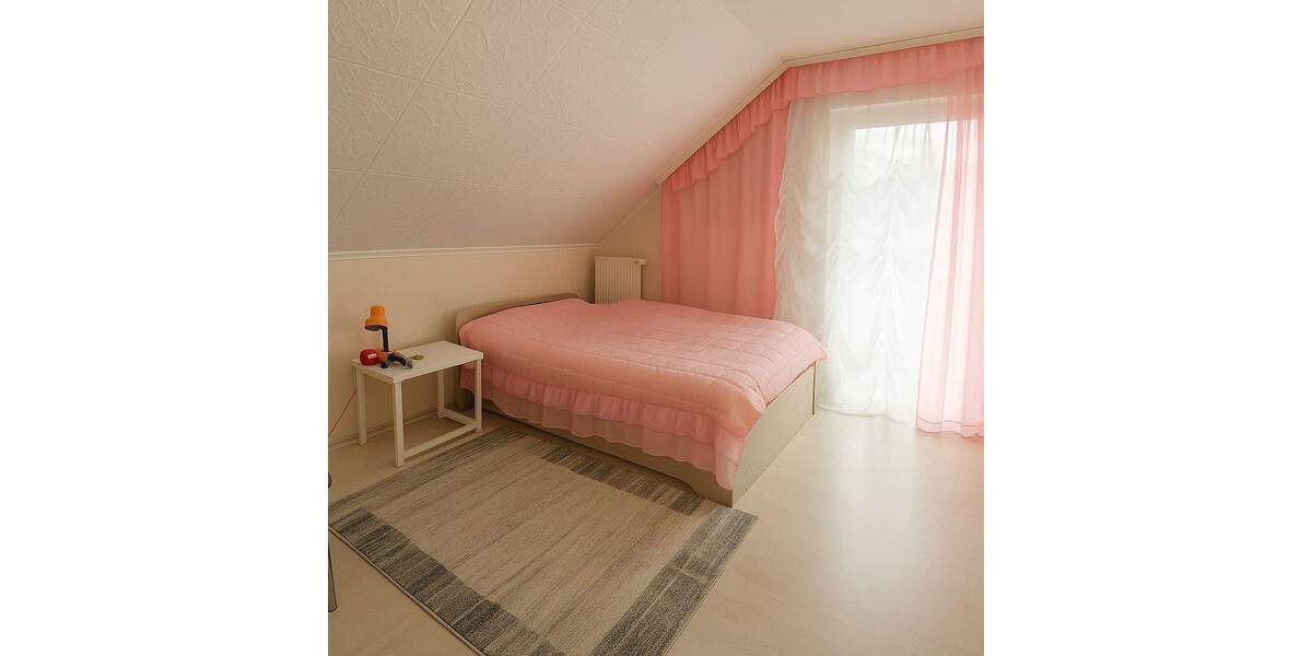 Einfamilienhaus mit Platz für neue Erinnerungen! 4 zimmer