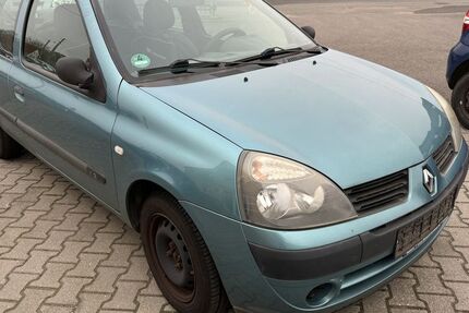 Renault Clio 115.649 km 990 &euro; Holleben 06179