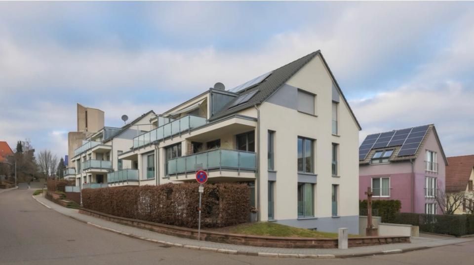 Dachgeschoßwohnung Ettlingen - 3 Zimmer, 68 m&sup2;, 1.150&euro; | Angebot:26656551