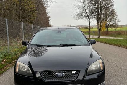 Ford Focus 335.000 km 3.599 € Ulm 89079