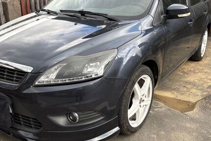 Ford Focus 205.000 km 2.300 &euro; Ebnath 95683