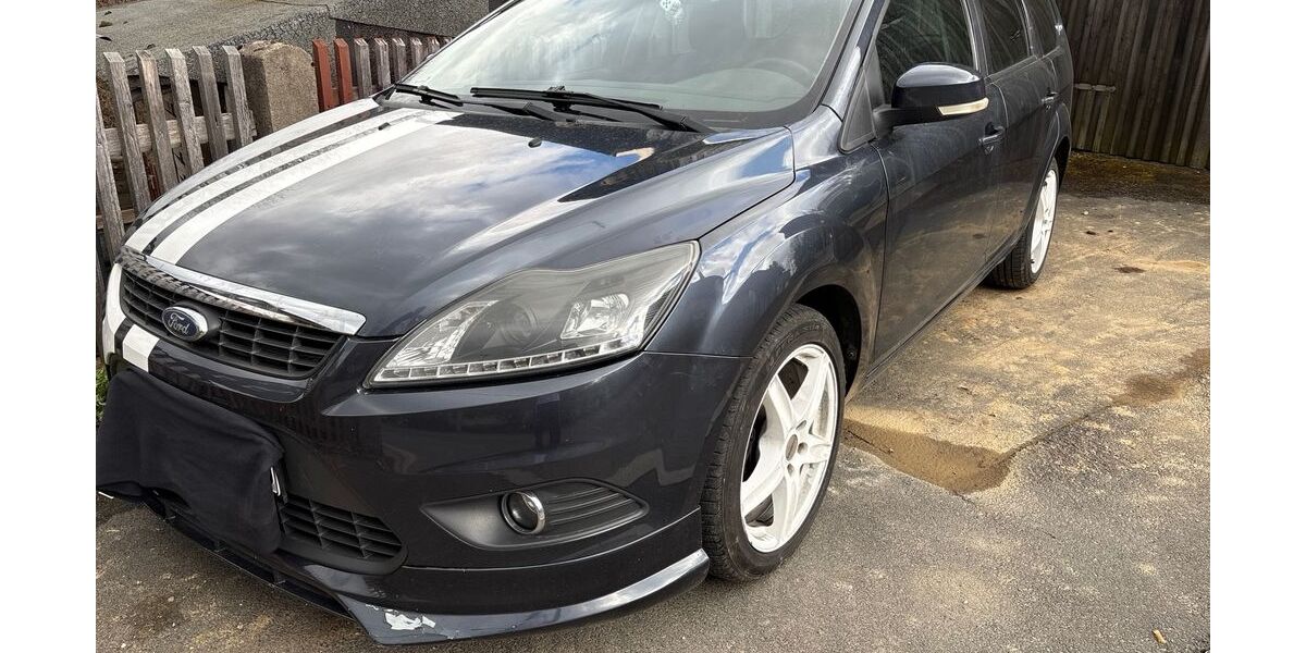 Ford Focus 205.000 km 2.300 &euro; Ebnath 95683