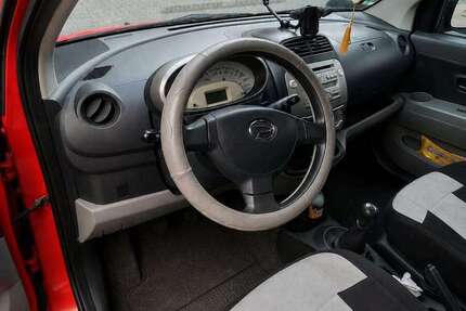 Daihatsu Sirion 124.500 km 2.000 &euro; Neustadt (Gelsenkirchen) 45879