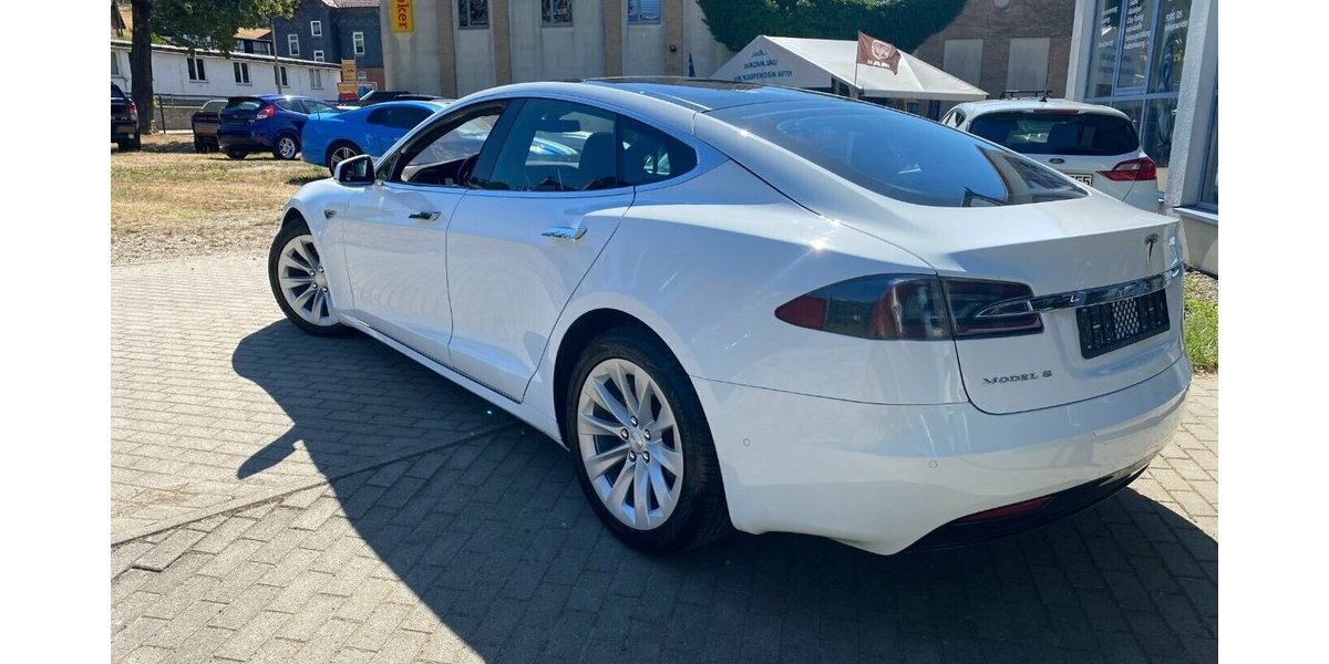 Tesla Model S 75 FreeSupercharger*CCS Adapter*Sitzh.*Aut 99.890 km 39.990 &euro; Rudolstadt 07407