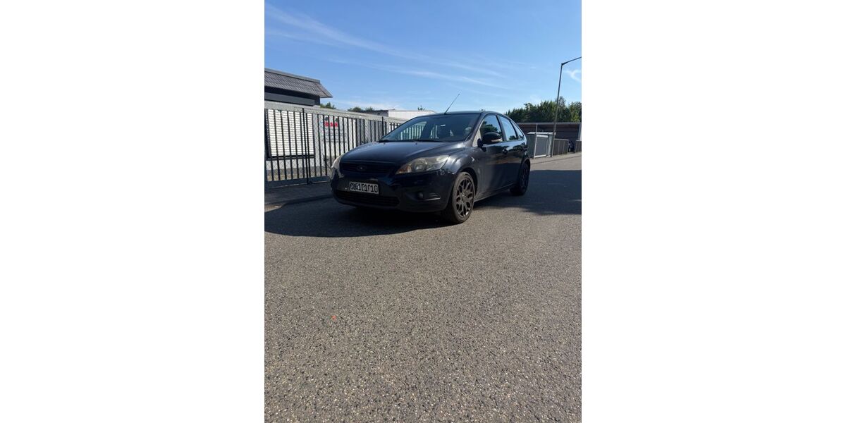 Ford Focus 292.000 km 1.490 &euro; Gebhardshain 57580