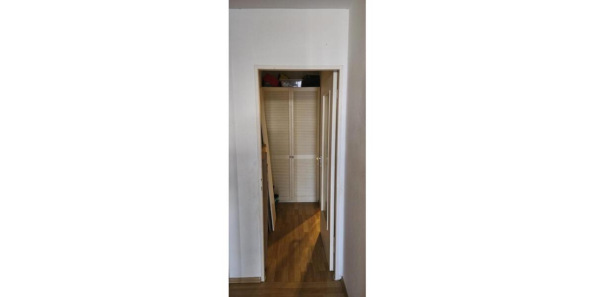 Erdgeschoßwohnung Berlin Charlottenburg-Wilmersdorf - 1 Zimmer, 50 m&sup2;, 1.050&euro; | Angebot:25513477