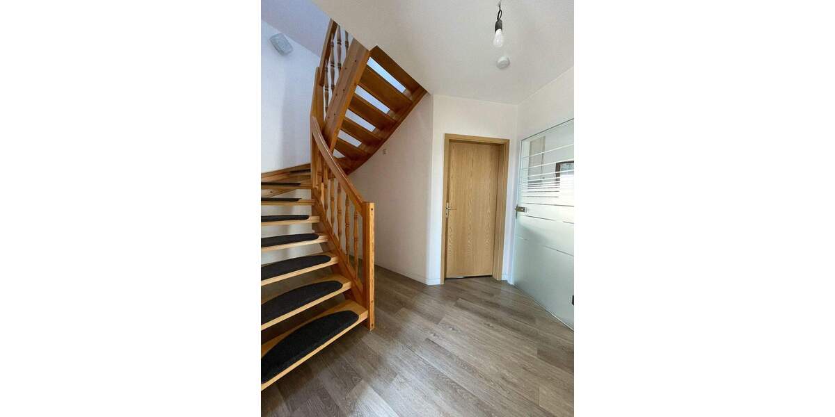 Einfamilienhaus Meerane - 5 Zimmer, 110 m&sup2;, 259.900&euro; | Angebot:25666436