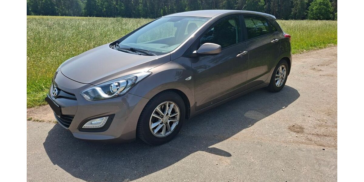 Hyundai i30 145.100 km 5.999 &euro; Rohr 91189