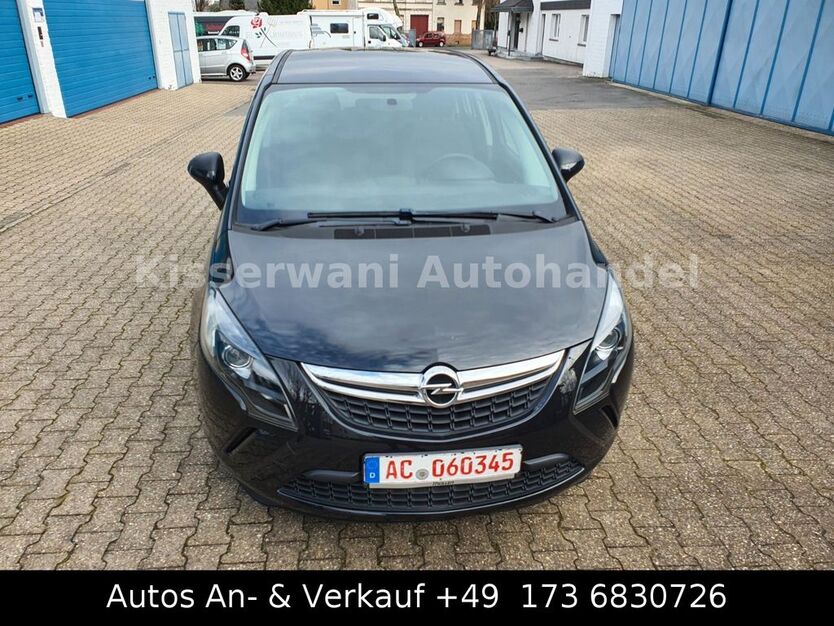 Opel Zafira 82.000 km 7.499 € Aachen 52068
