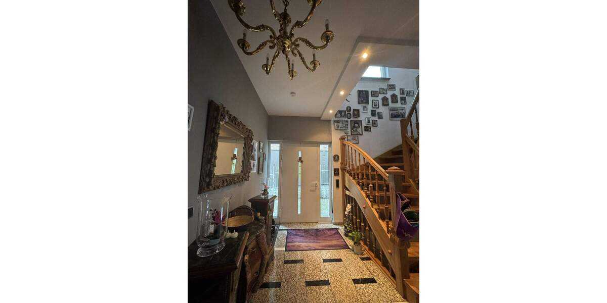 Einfamilienhaus Oberhausen Heide - 7 Zimmer, 223 m&sup2;, 859.000&euro; | Angebot:24905320