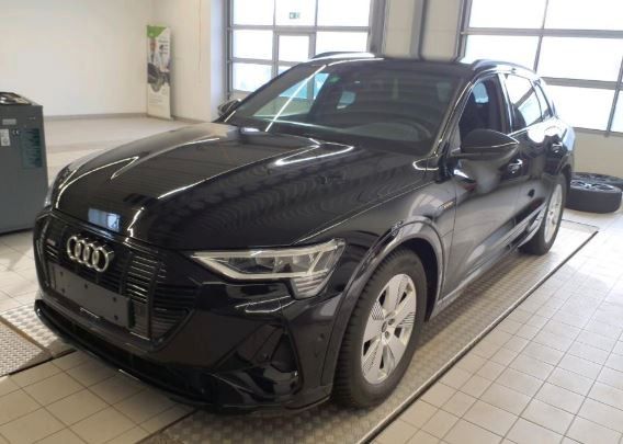 Audi e-tron 40.820 km 37.990 &euro; Schüttorf 48465