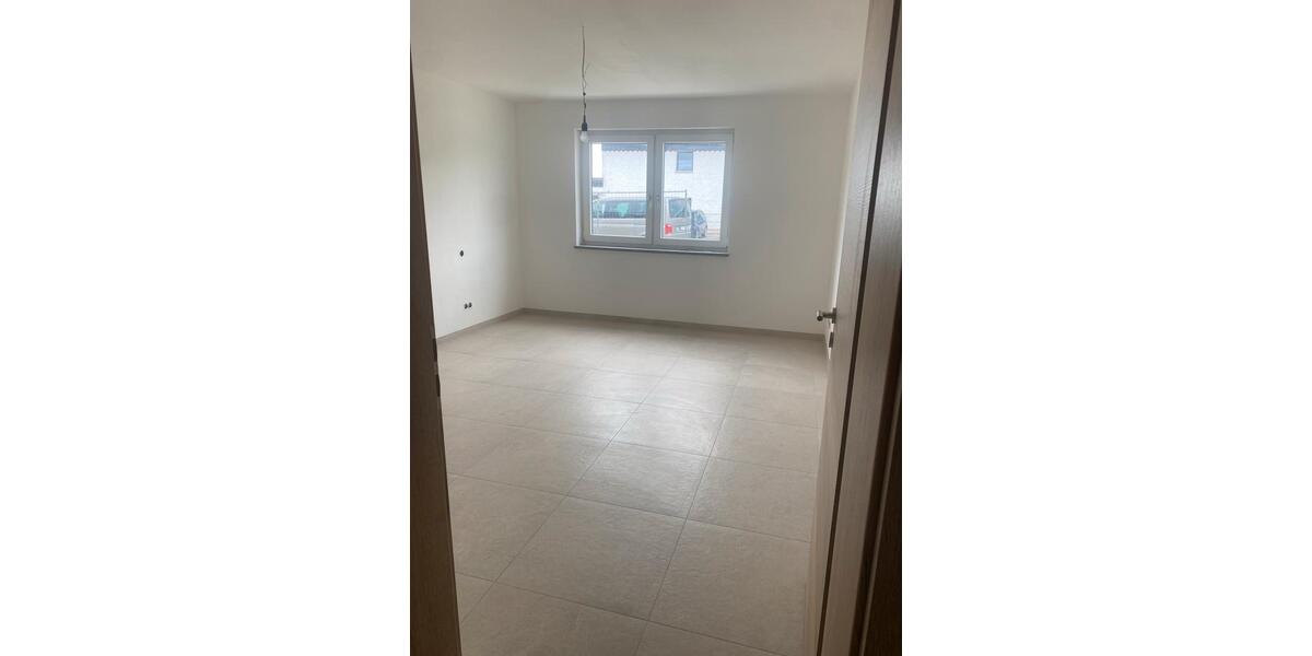 4-Raum-Wohnung, 1.Stock 4 zimmer