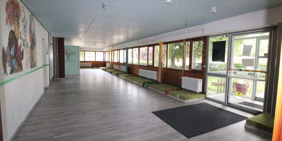 Gewerbeobjekt Villingen-Schwenningen Villingen - 5 Zimmer, 156 m&sup2;, 890&euro; | Angebot:25821285