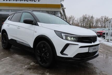 Opel Grandland (X) 16.550 km 22.890 &euro; Schwerin 19057