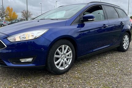 Ford Focus 105.200 km 5.800 € Gessertshausen 86459
