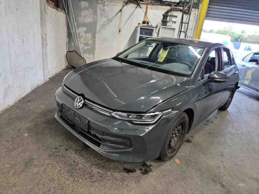 VW Golf 12.150 km 22.340 € Wackersdorf 92442