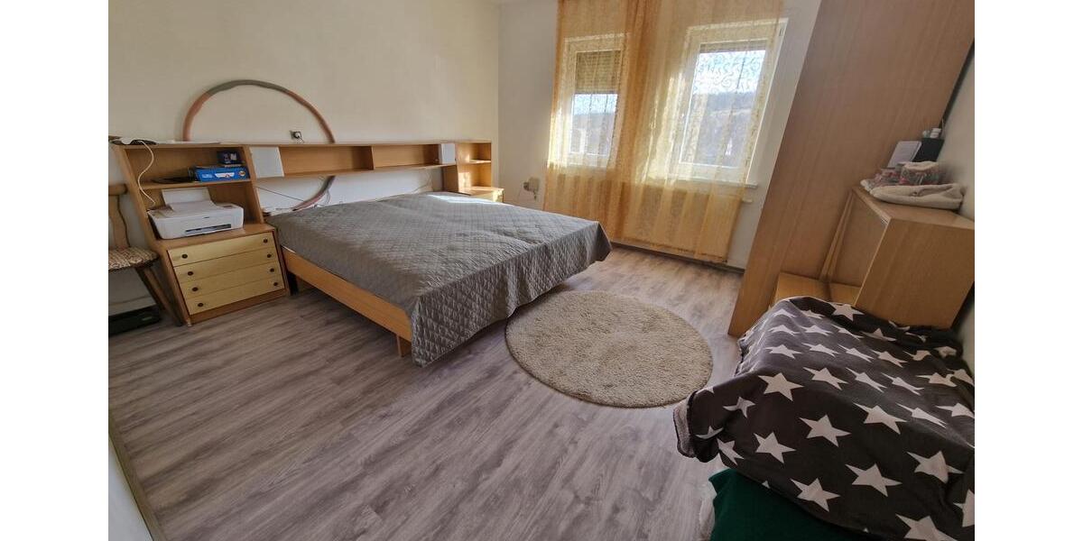 Einfamilienhaus Elgersburg - 6 Zimmer, 100 m&sup2;, 125.000&euro; | Angebot:26407212