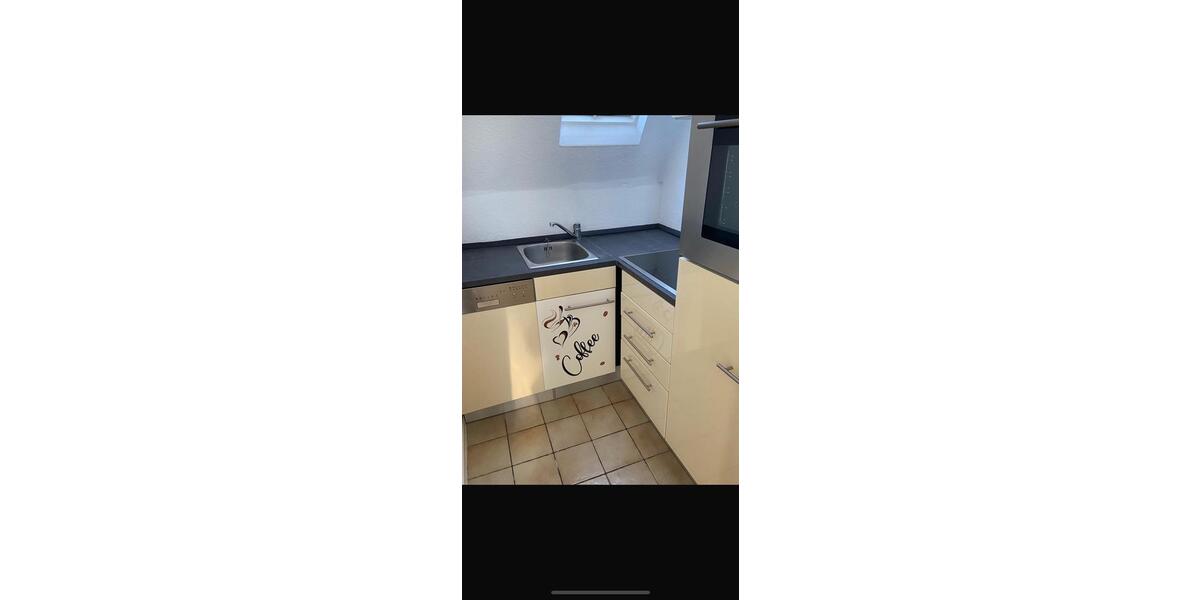 Dachgeschoßwohnung Kleinblittersdorf - 2 Zimmer, 37 m&sup2;, 270&euro; | Angebot:25408156