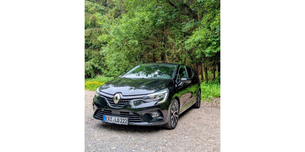 Renault Clio 77.500 km 11.850 &euro; Schneeberg 08289