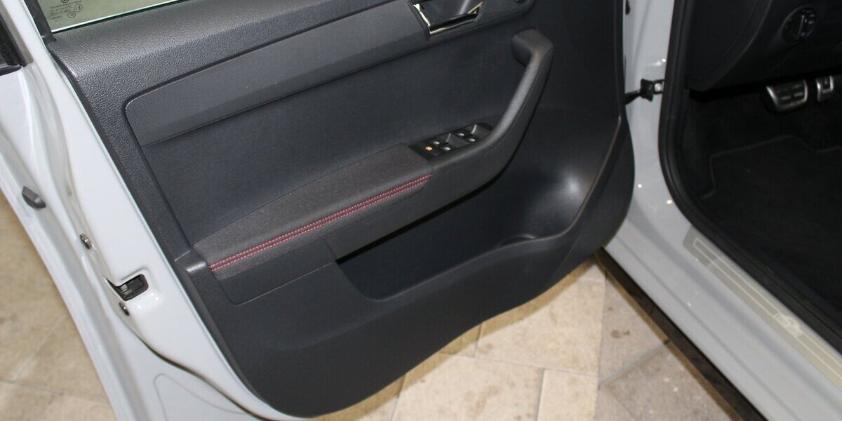 Skoda Fabia Monte Carlo 48.273 km 15.900 &euro; Wülfershausen 97535