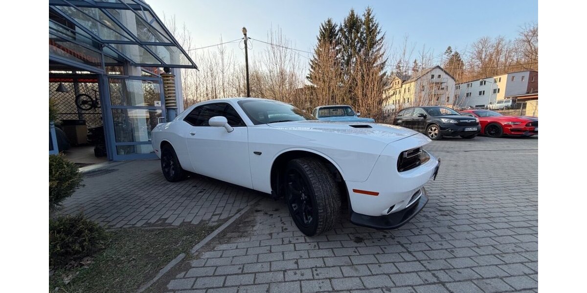 Dodge Challenger 3,6 Leder,Kamera,Sitzheizen 21.000 km 24.990 &euro; Rudolstadt 07407