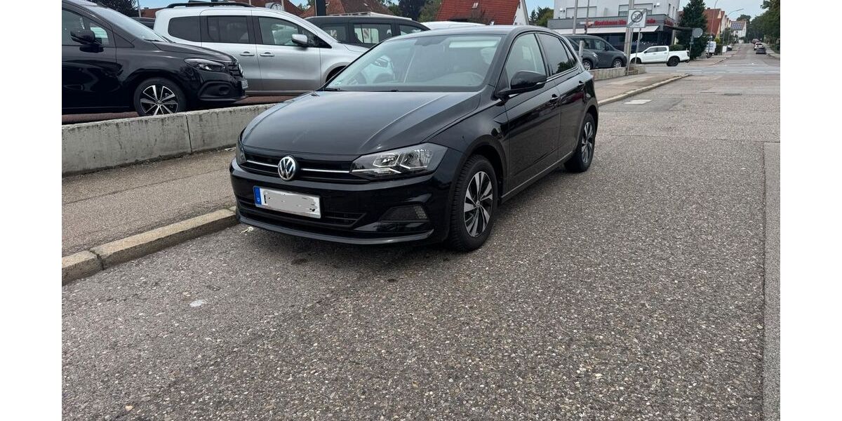 VW Polo 81.800 km 11.890 &euro; Großmehring 85098