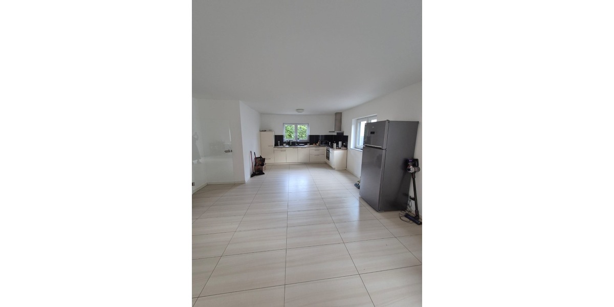 Zeitgemäße DHH mit Pultdach, Wärmepumpe & Terrasse – Attraktive Anlagechance in Wartenberg-Rohrbach 4 zimmer