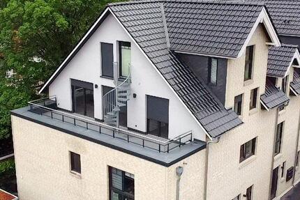 Haus Halstenbek - 5 Zimmer, 134 m&sup2;, 2.000&euro; | Angebot:26647440