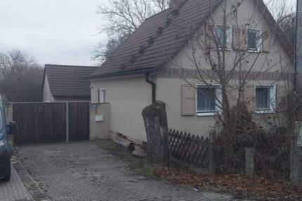 Haus Bad Lauchstädt Milzau - 4 Zimmer, 104 m&sup2;, 92.500&euro; | Angebot:25671188