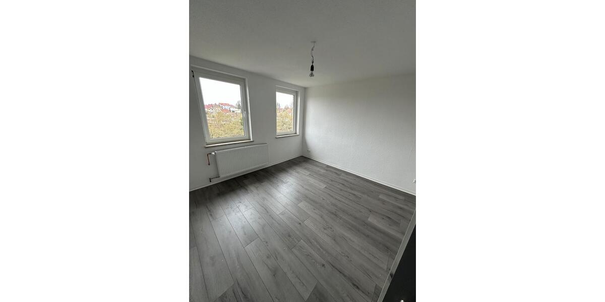 Etagenwohnung Apolda - 2 Zimmer, 44 m&sup2;, 520&euro; | Angebot:26221778