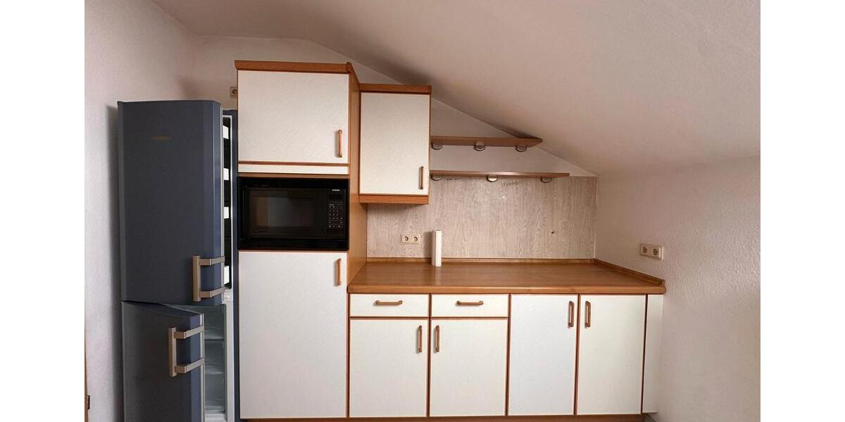 Dachgeschoßwohnung Bad Neustadt an der Saale - 2 Zimmer, 67 m&sup2;, 530&euro; | Angebot:26366355