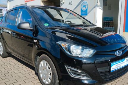 Hyundai i20 136.055 km 4.999 € Jade 26349