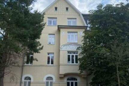 Ab Februar 2026!!Zentrumsnahe 3-Raum-Wohnung mit Balkon, Stellplatz und EBK 3 zimmer