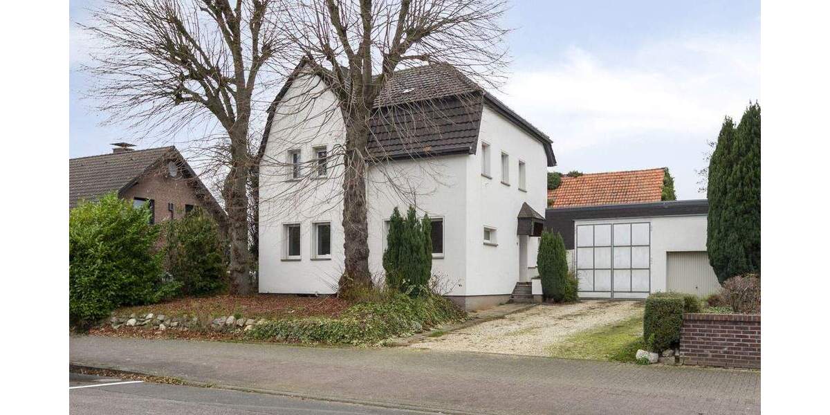 Mehrfamilienhaus, Wohnhaus Geilenkirchen - 6 Zimmer, 140 m&sup2;, 369.000&euro; | Angebot:25707174