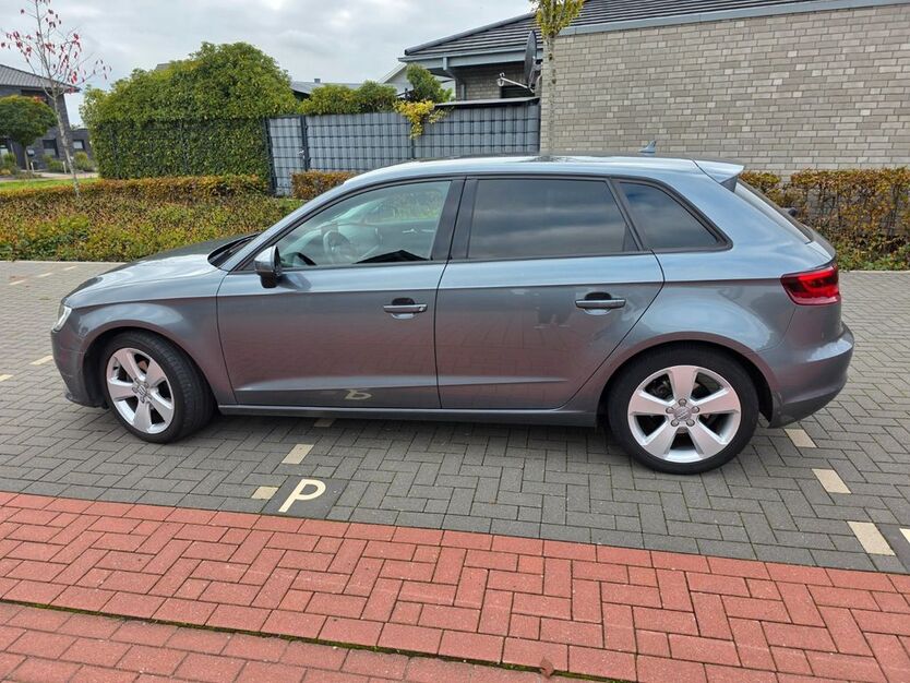 Audi A4 166.028 km 15.500 € Dorsten 46282