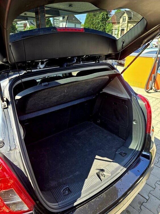 Opel Mokka 138.000 km 10.500 € Mülheim an der Ruhr 45468