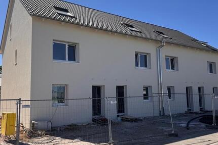 Haus Muggensturm - 6 Zimmer, 133 m&sup2;, 1.750&euro; | Angebot:26409626