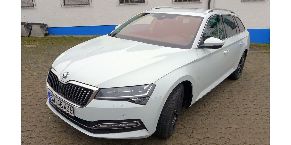 Skoda Superb 45.300 km 24.900 &euro; Waigolshausen 97534