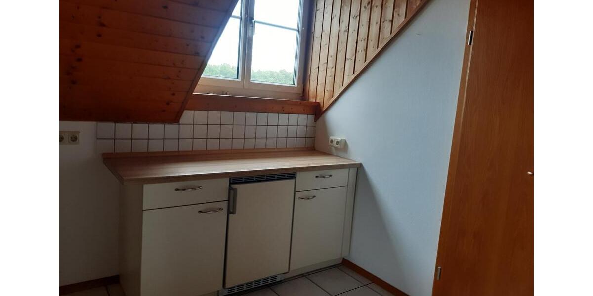 Dachgeschoßwohnung Vilshofen an der Donau - 2 Zimmer, 75 m&sup2;, 520&euro; | Angebot:24829115