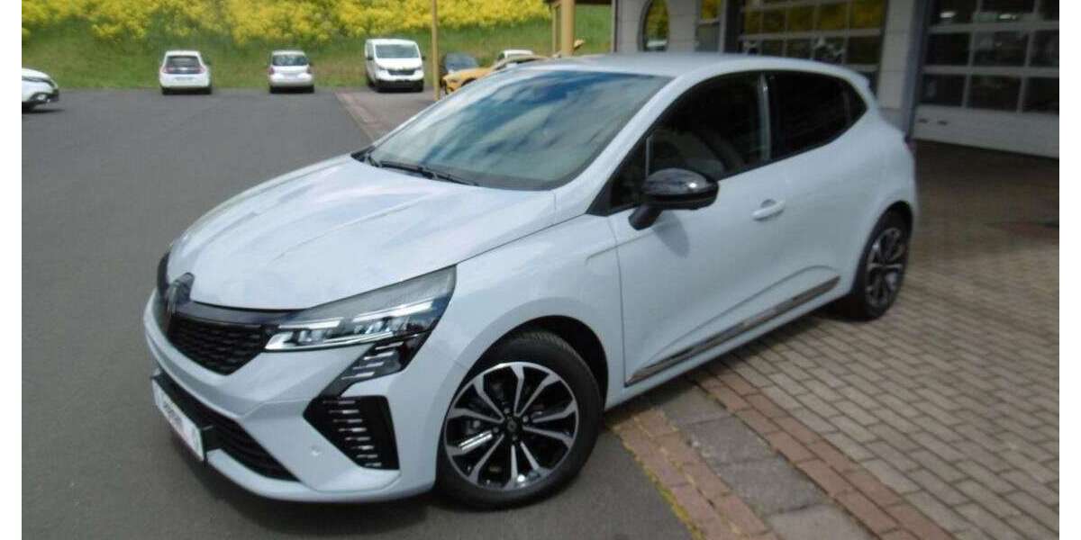 Renault Clio 9.860 km 18.690 &euro; Eiterfeld 36132