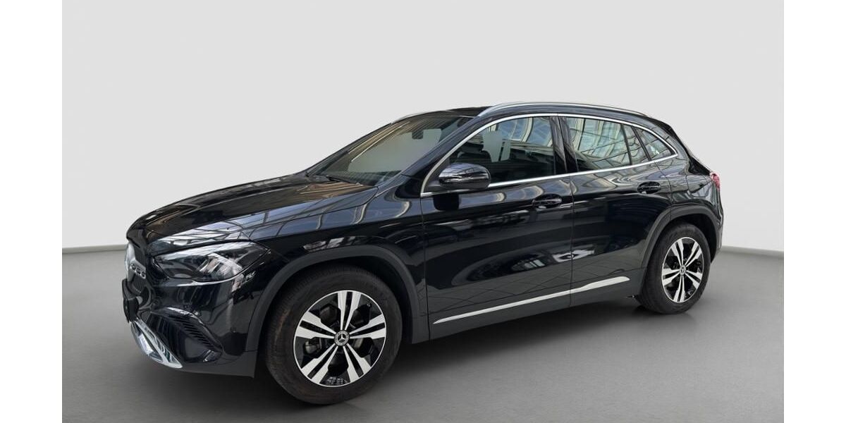 Mercedes-Benz GLA 200 6.812 km 37.880 &euro; Weißenfels 06667