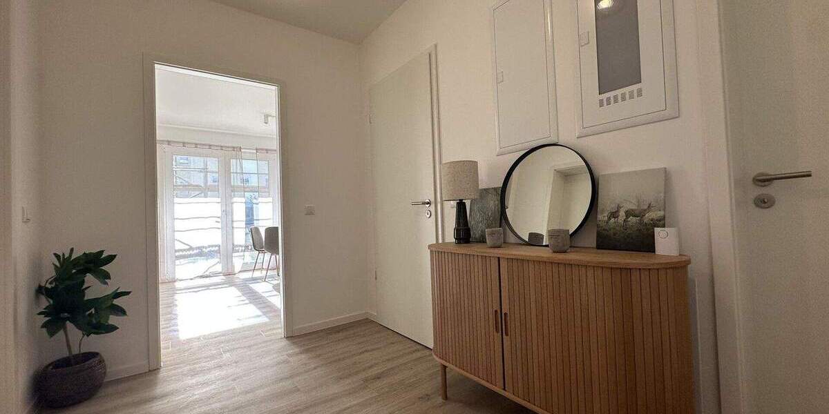 Etagenwohnung Ottendorf-Okrilla Medingen - 3 Zimmer, 81 m&sup2;, 1.300&euro; | Angebot:24557020