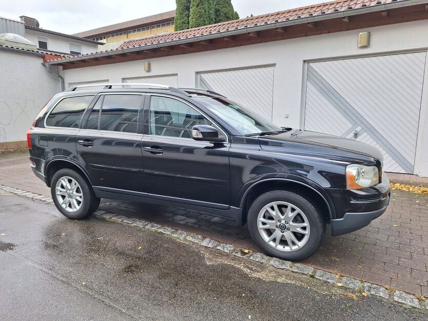 Volvo XC90 196.500 km 11.450 € Biberach an der Riß 88400