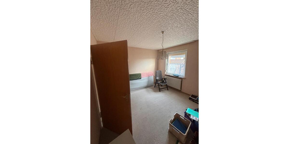 Einfamilienhaus Duderstadt - 7 Zimmer, 200 m&sup2;, 235.000&euro; | Angebot:26926937