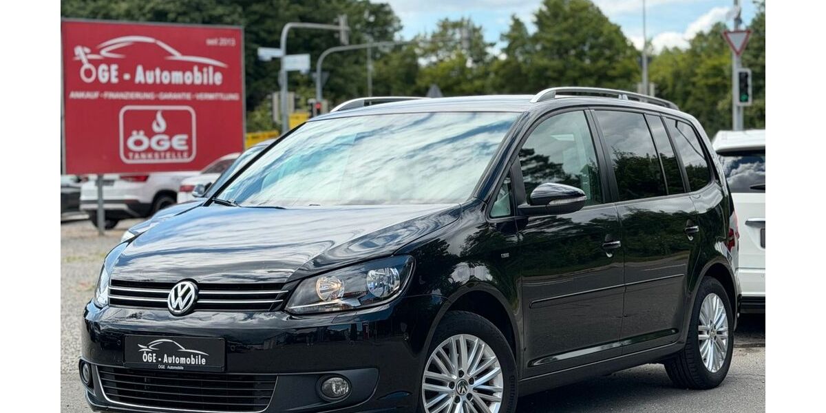 VW Touran 207.000 km 6.900 &euro; Villingen-Schwenningen 78052