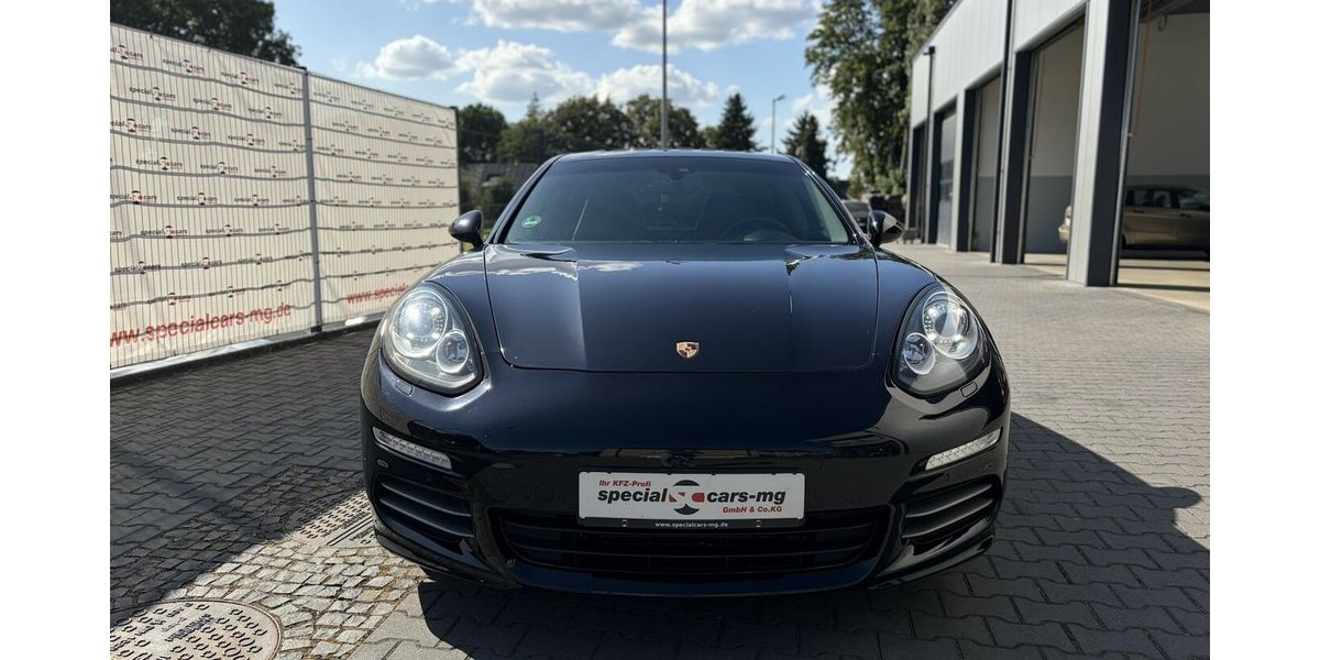 Porsche Panamera 4 / Xenon / 20 ´´ Felgen / GSD / TV 189.000 km 32.900 &euro; Mönchengladbach 41066