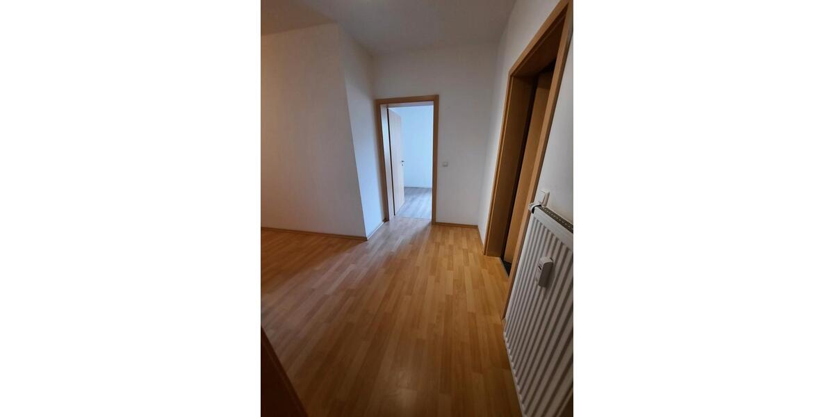 Etagenwohnung Mitterteich - 3 Zimmer, 83 m&sup2;, 570&euro; | Angebot:26565028