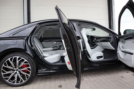 Audi A8 28.000 km 89.000 &euro; Passau 94034